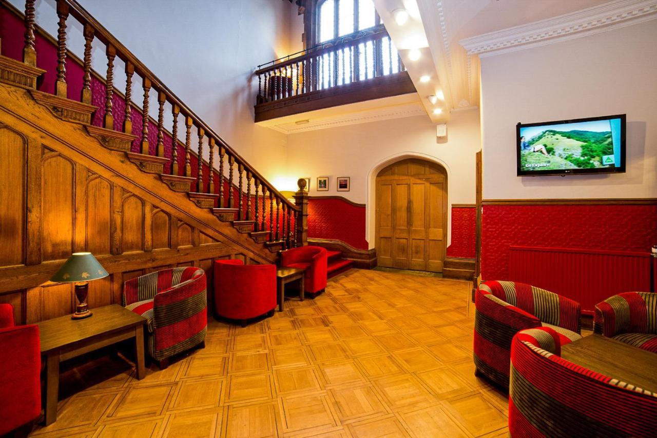 Yha Castleton Losehill Hall Exterior photo